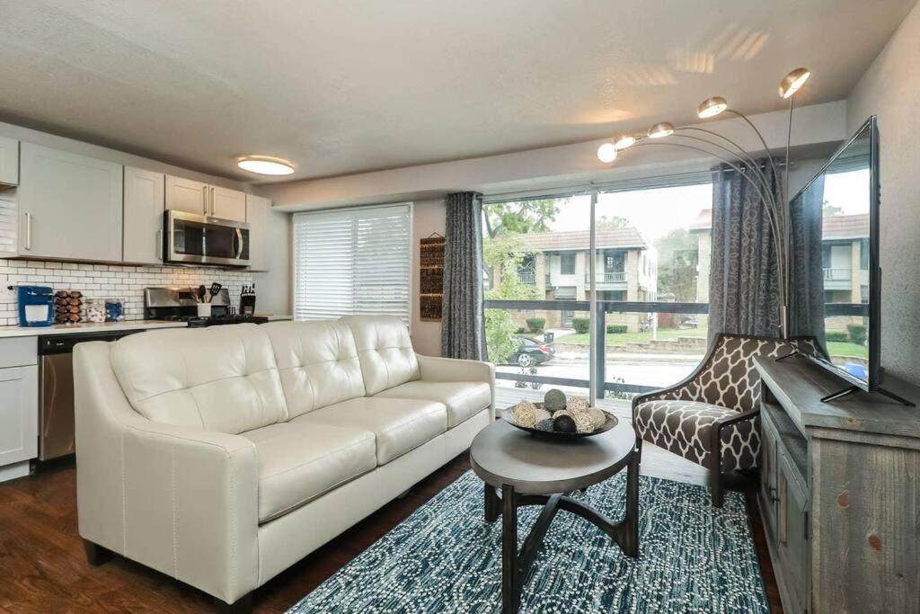 Villa Holly First Floor 2 King Beds Kansas City Exterior foto